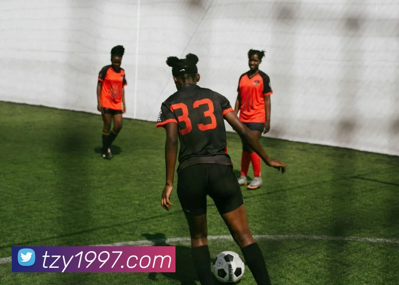 中国男篮最新赛事失利暴露外线短板 后续调整成关注焦点